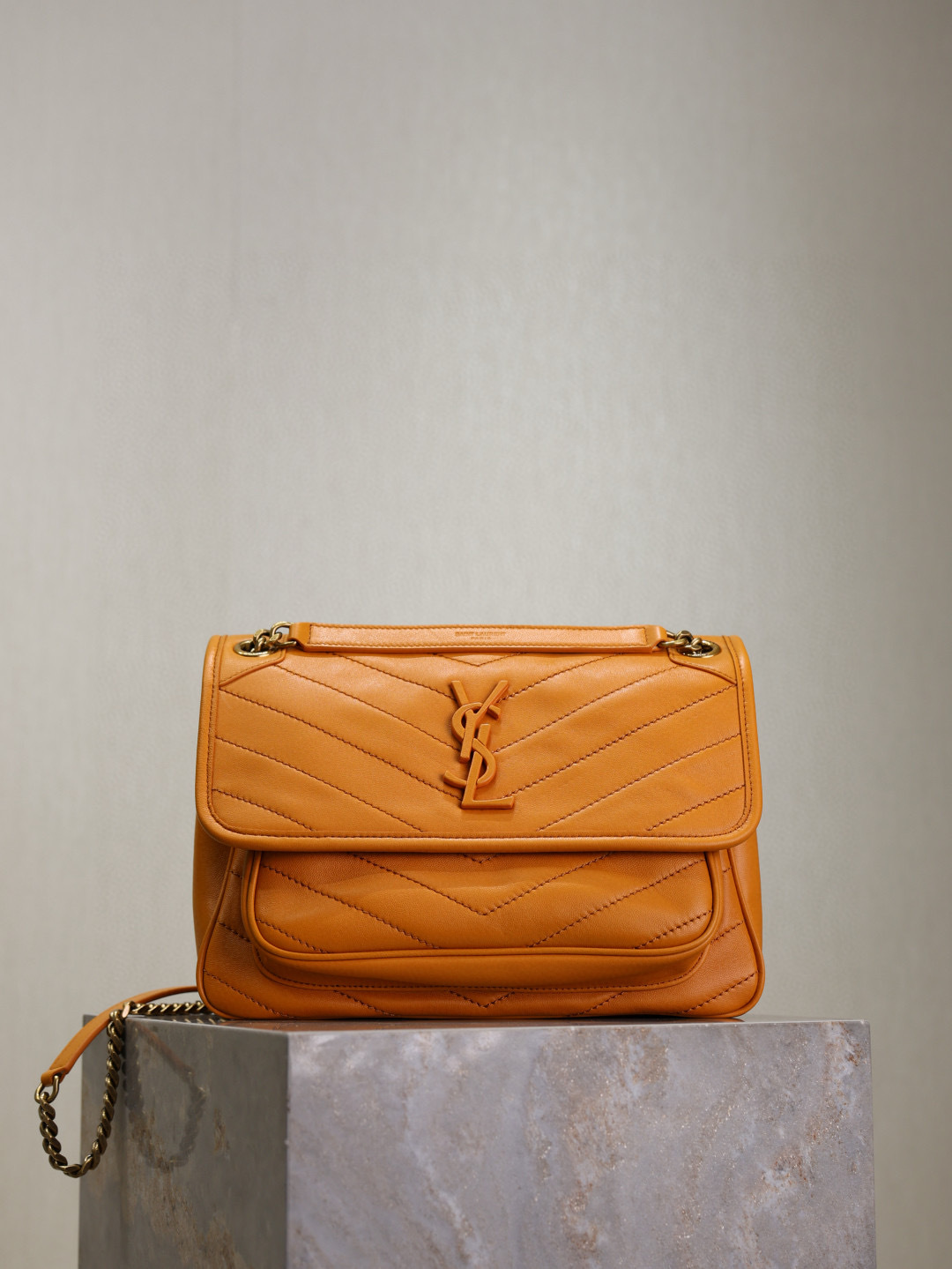 [Top] Yves Saint Laurent YSL Niki Sheepskin Bag 22x16.5x7.5cm/28x20.5x8.5cm - Orange