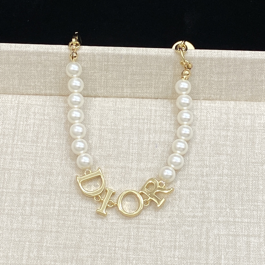 [TOP] Christian Dior Necklace/Bracelet - Gold