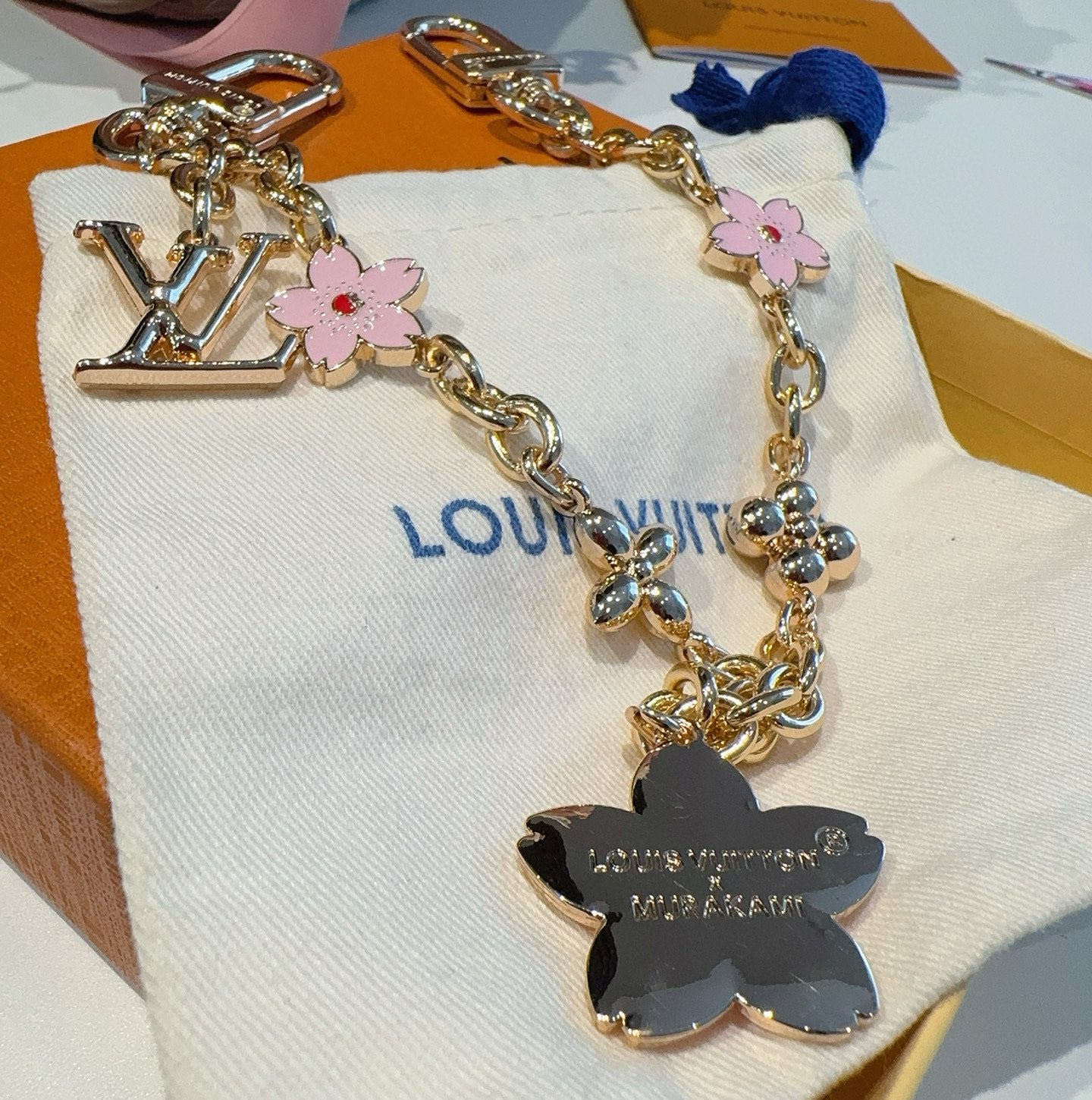 [TOP] Louis Vuitton LV ×TM Cherry Blossom Bag Charm  - Gold