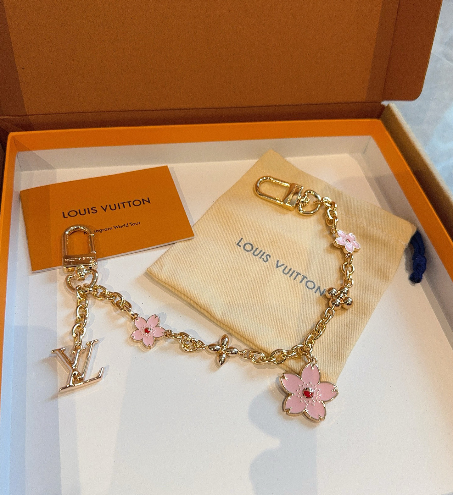 [TOP] Louis Vuitton LV ×TM Cherry Blossom Bag Charm  - Gold