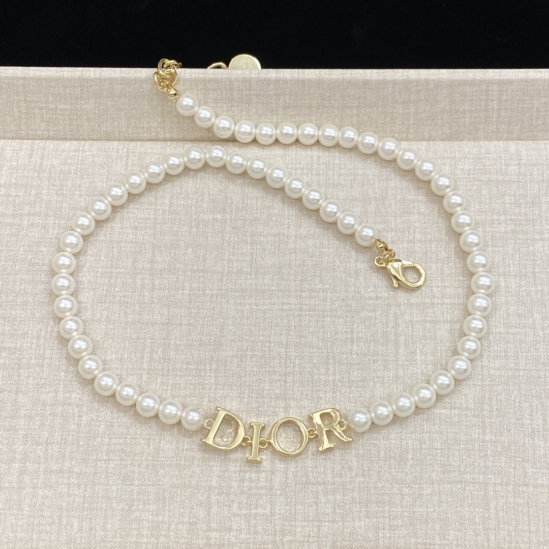 [TOP] Christian Dior Necklace/Bracelet - Gold