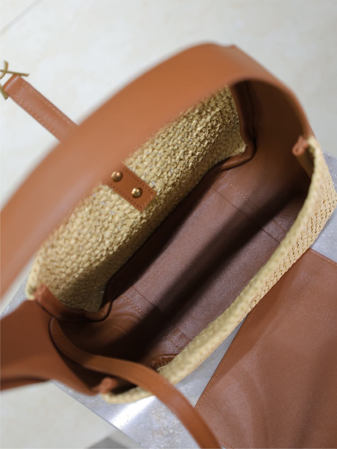 [TOP] Yves Saint Laurent YSL Le 5A7 Bag Weave Underarm Bags 23×22×8.5cm - Beige