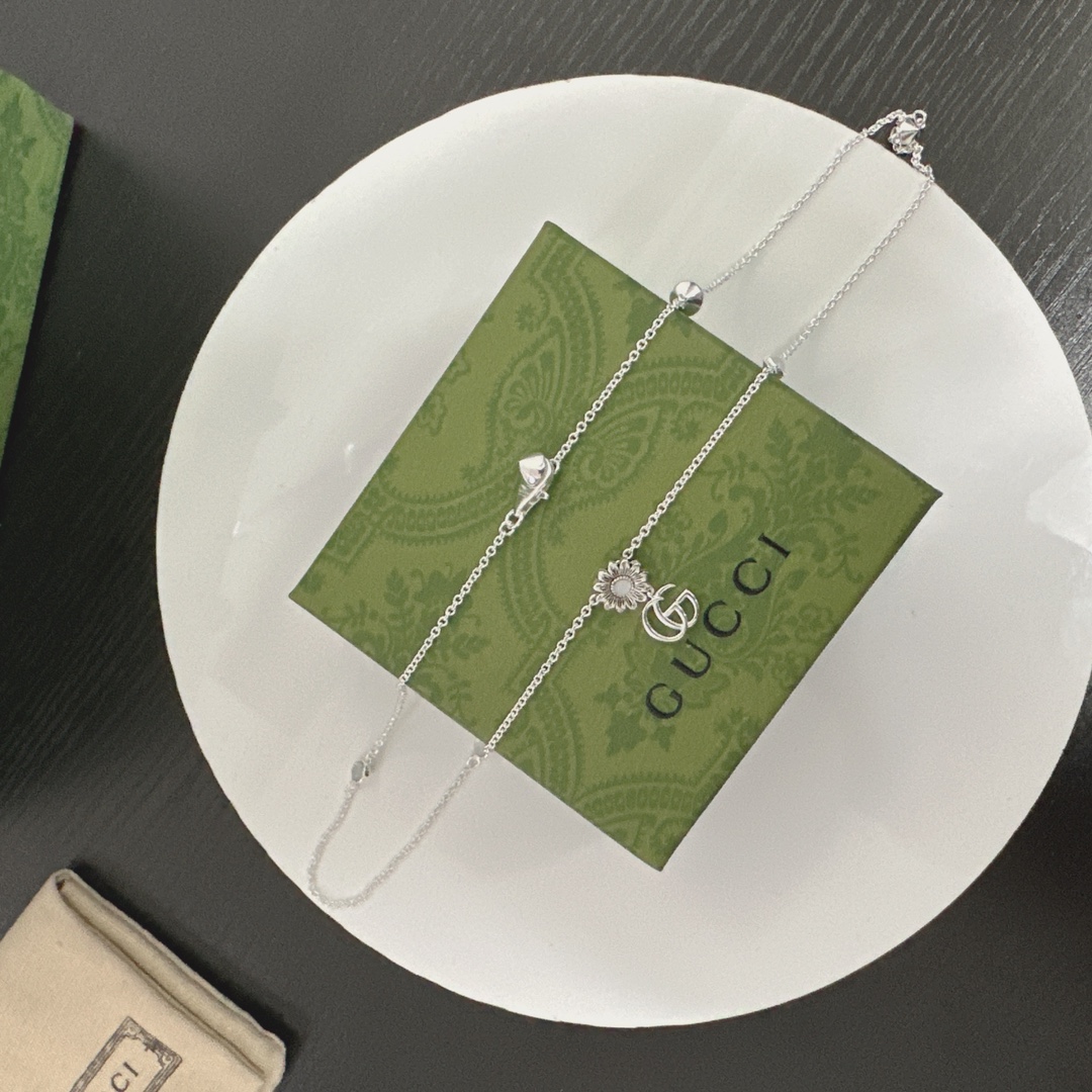 [TOP] GUCCI Necklace - Silver