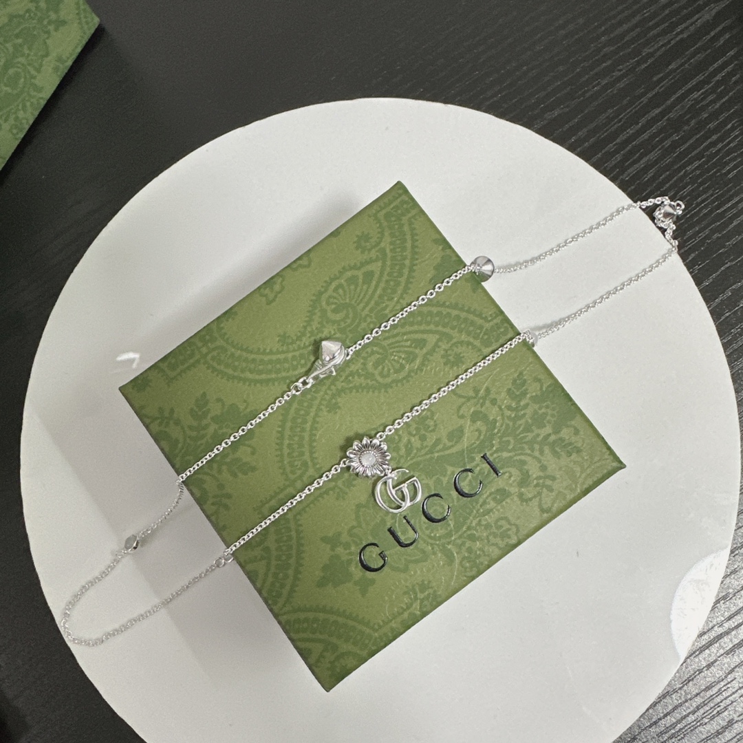 [TOP] GUCCI Necklace - Silver