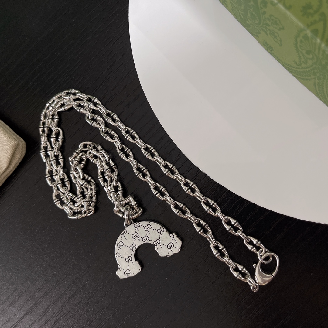 [TOP] GUCCI Rainbow Necklace - Silver