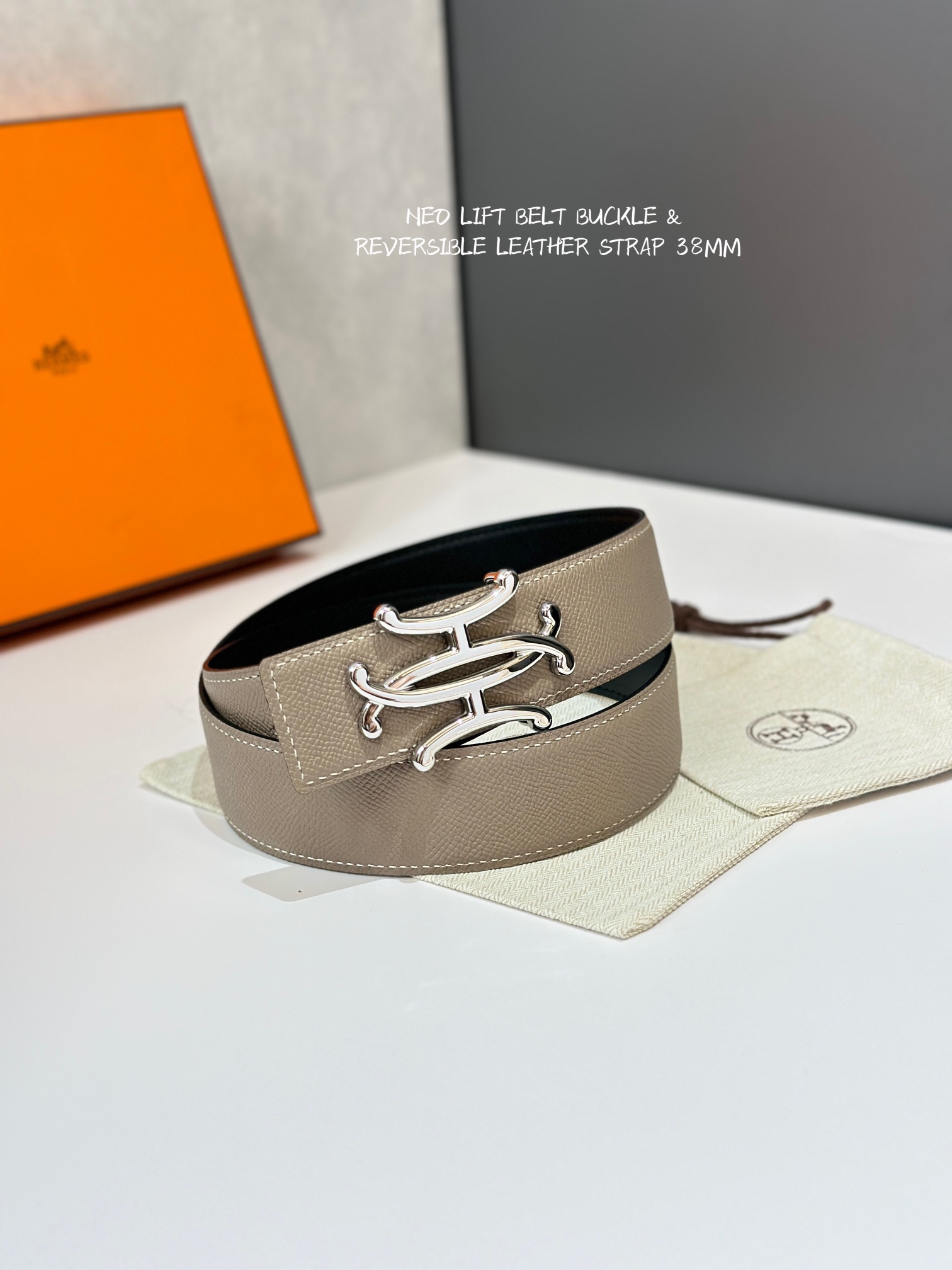 [TOP] HERMES 3.8cm Reversible Waist Belt - Gray
