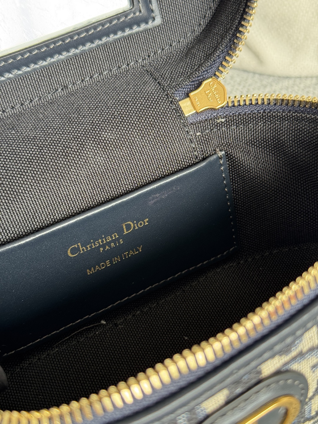 [TOP] Christian Dior 30 Montaigne Vanity Bag 16.5x8x9.5cm  - Blue