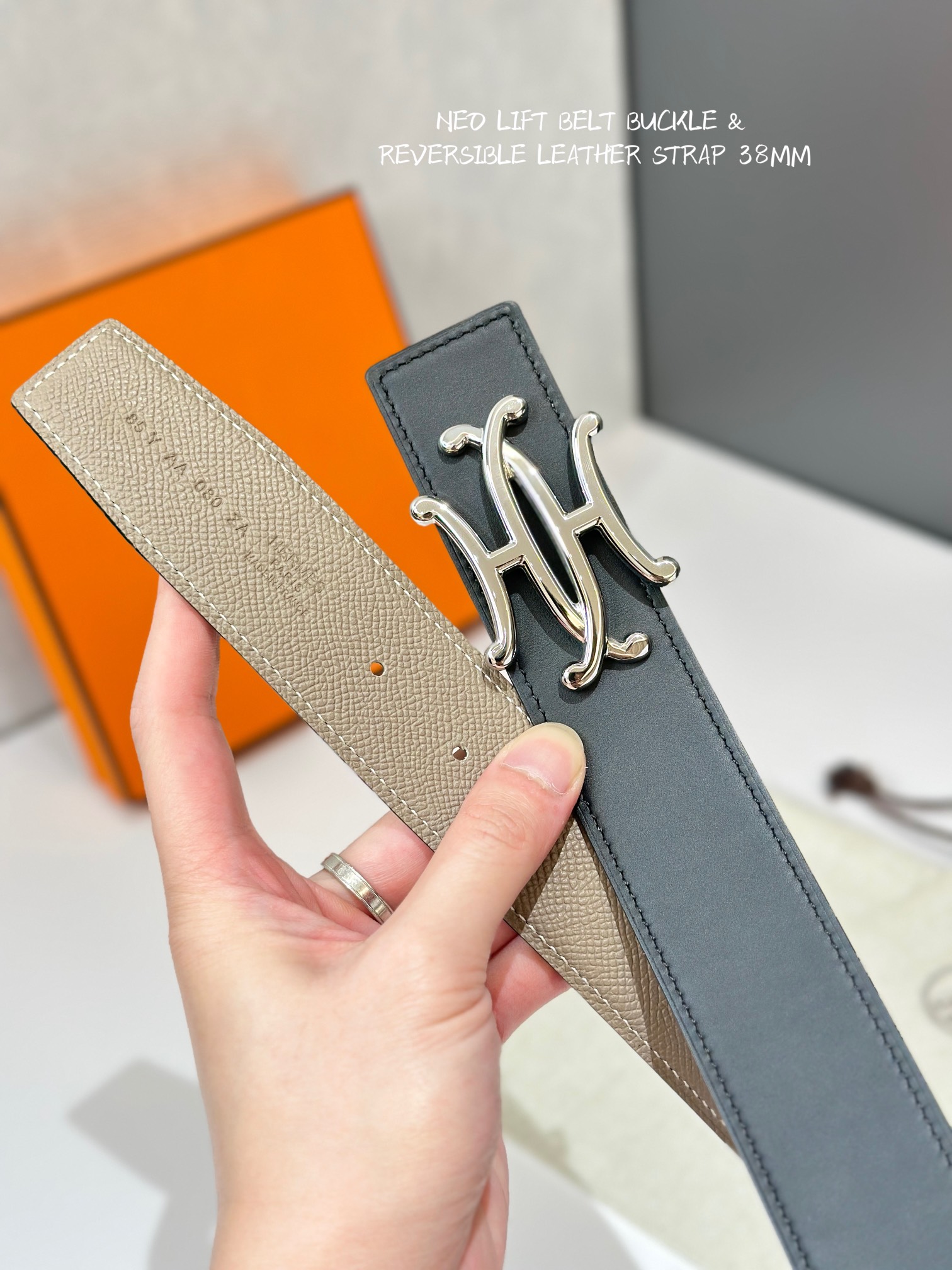 [TOP] HERMES 3.8cm Reversible Waist Belt - Gray