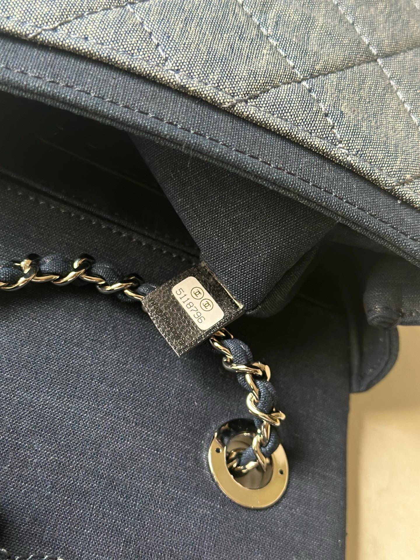 [TOP] CHANEL Denim Patchwork Flap Bag 17cm- Blue