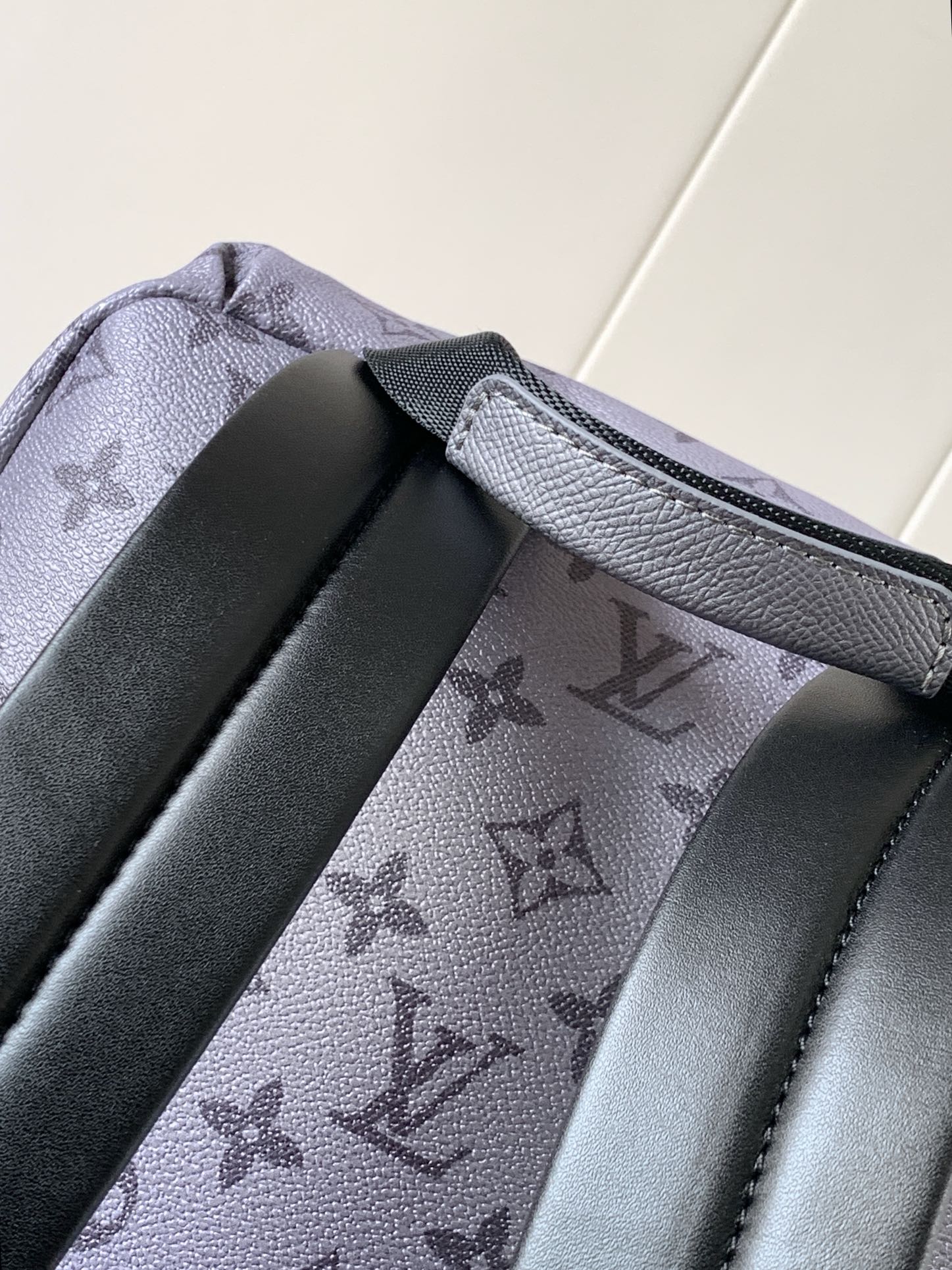 [TOP] Louis Vuitton LV Backpack 40 CM - Silver Grey