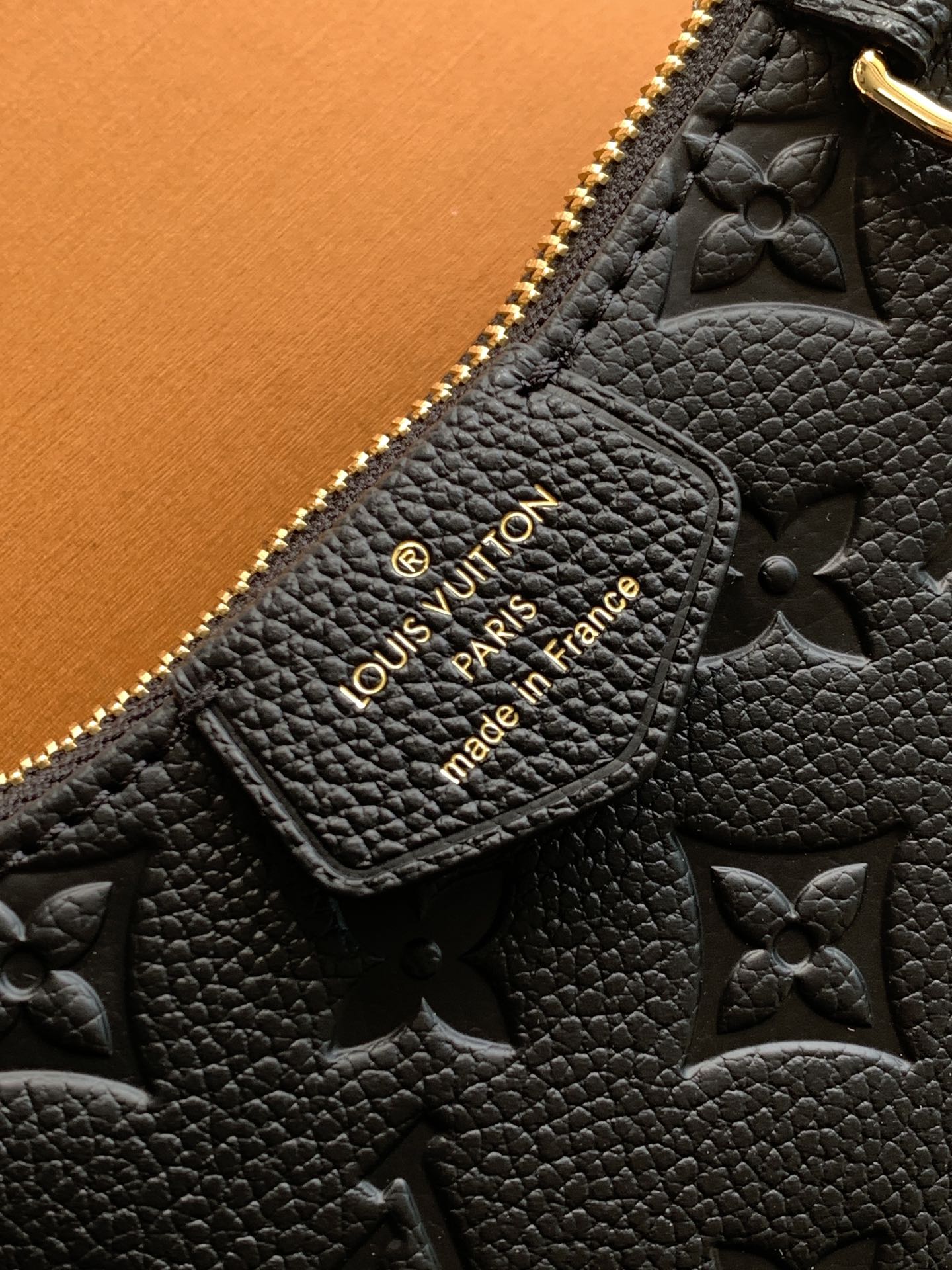 [TOP] Louis Vuitton LV Easy Pouch Bag Handbag  19*11.5*3cm - 3 Colour