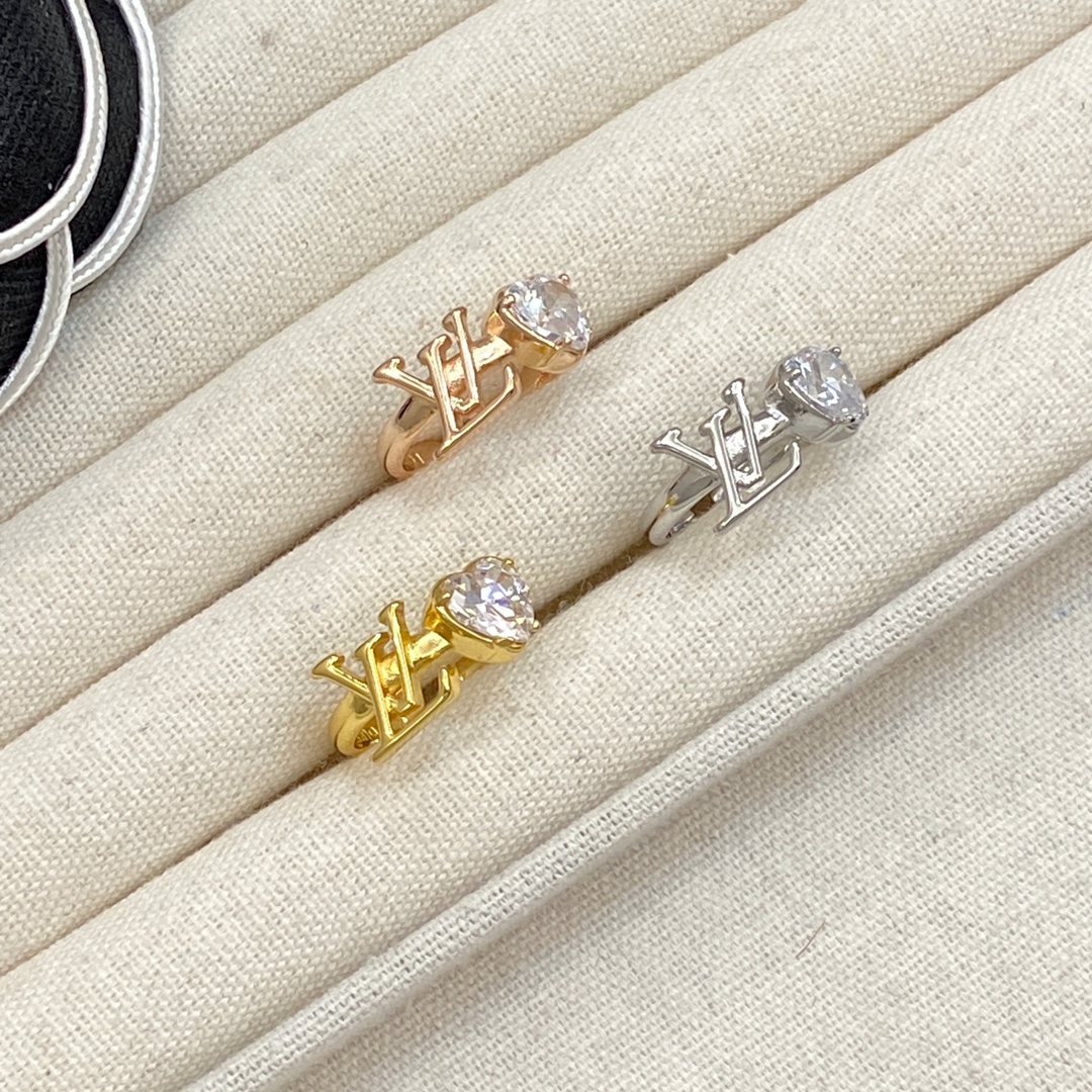 [TOP] Louis Vuitton LV Heart Diamond Ring-3 Colors