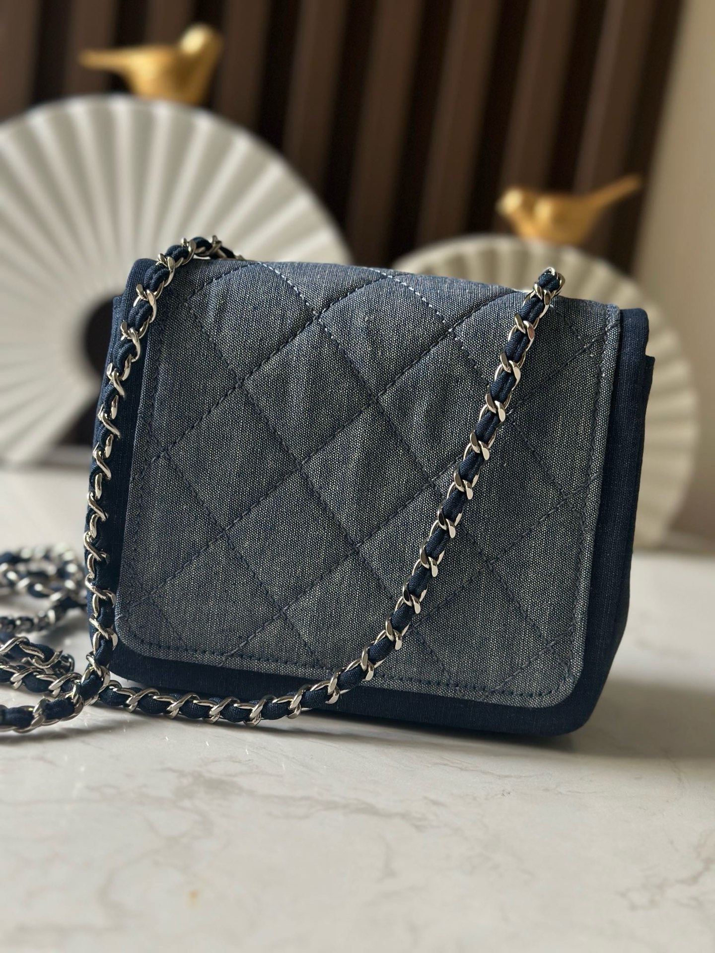 [TOP] CHANEL Denim Patchwork Flap Bag 17cm- Blue