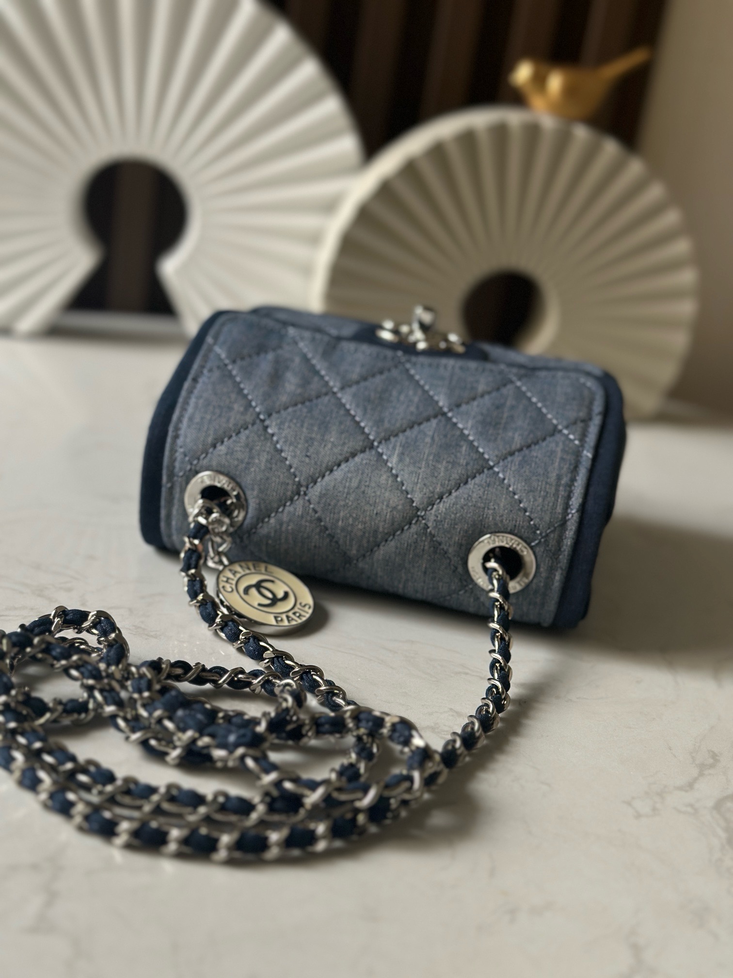 [TOP] CHANEL Denim Patchwork Flap Bag 17cm- Blue
