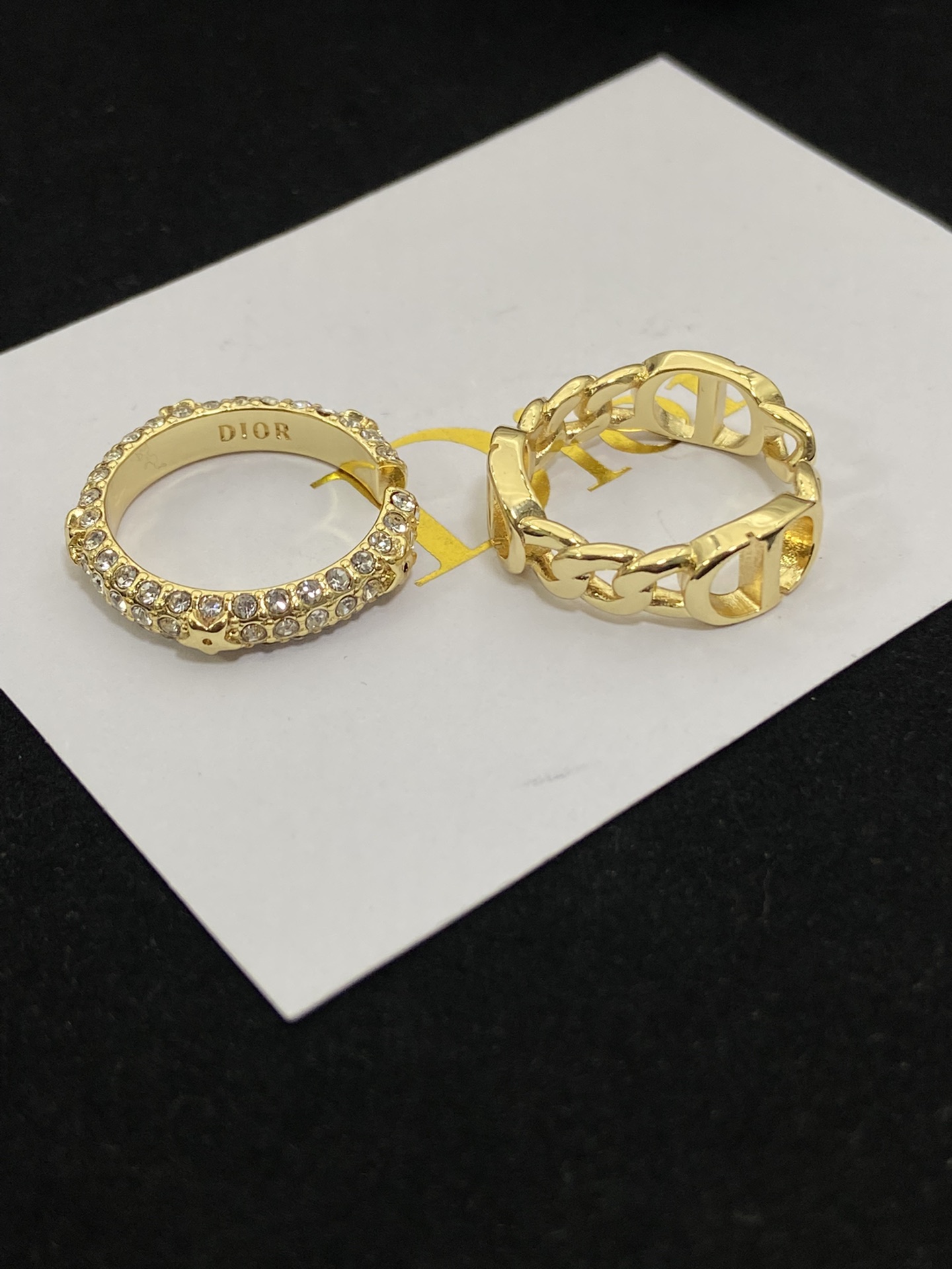 [TOP] Christian Dior set of three rings - Gold