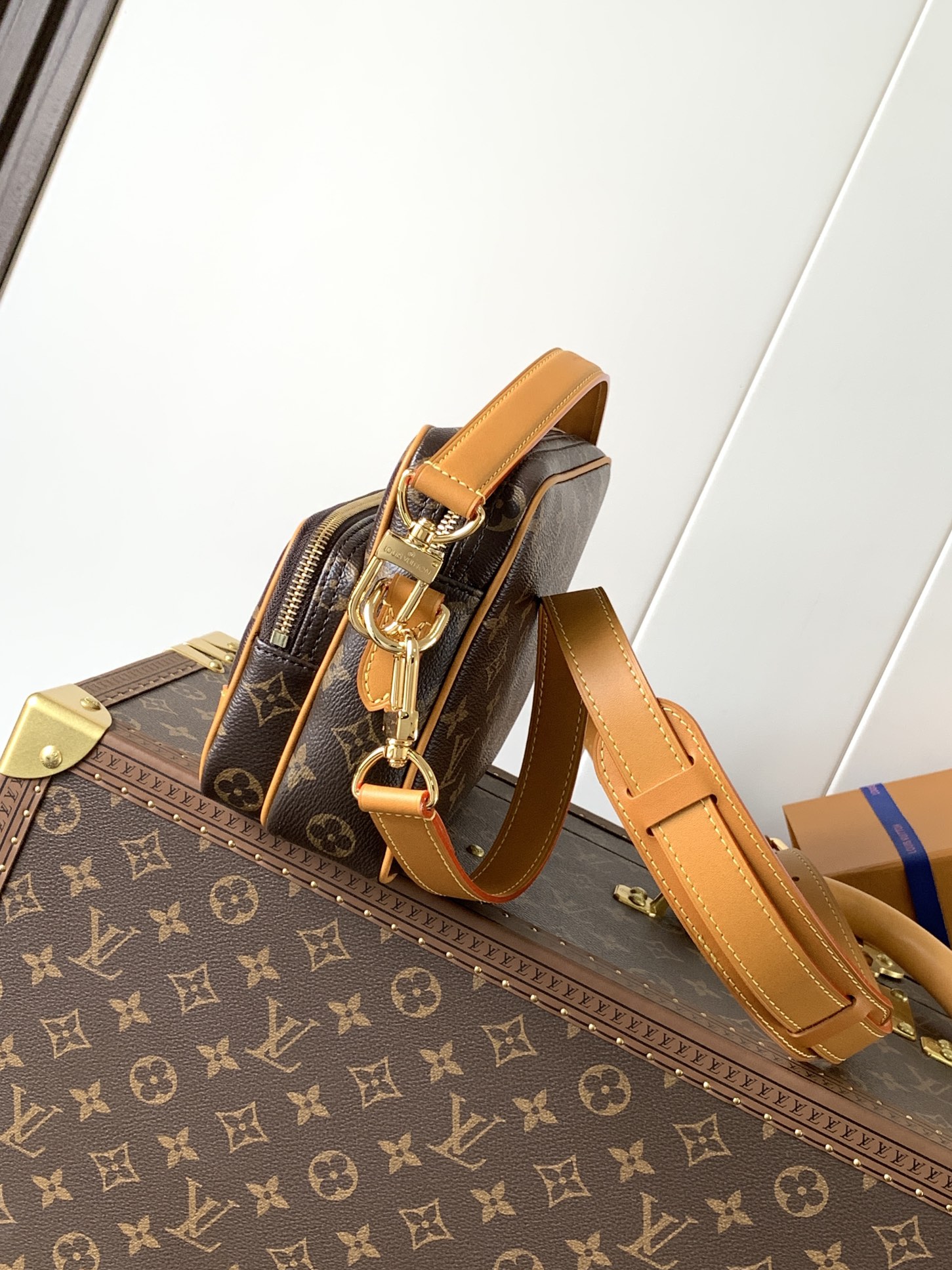 [TOP] Louis Vuitton LV Monogram Archive Nil Handbag 25*17.5*11cm - Brown