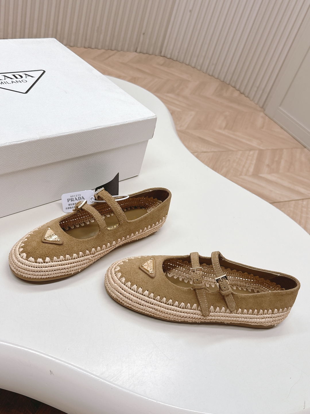 [TOP] PRADA Mary Jane Shoes - 4 Color