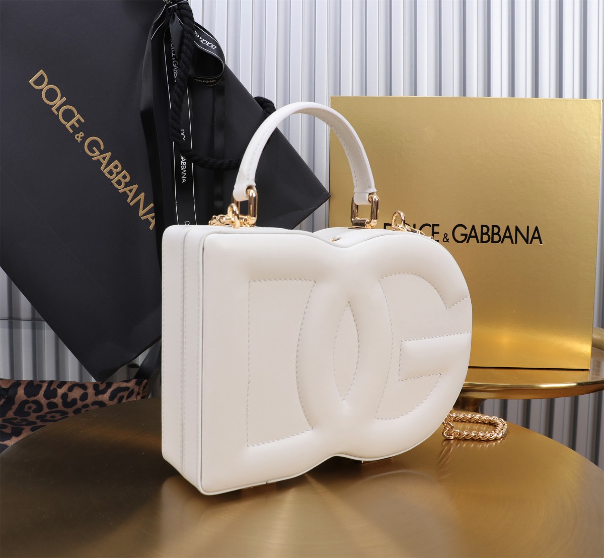 [TOP] Dolce & Gabbana D&G Logo Box Bag 20x15x6.5cm - 10 Color