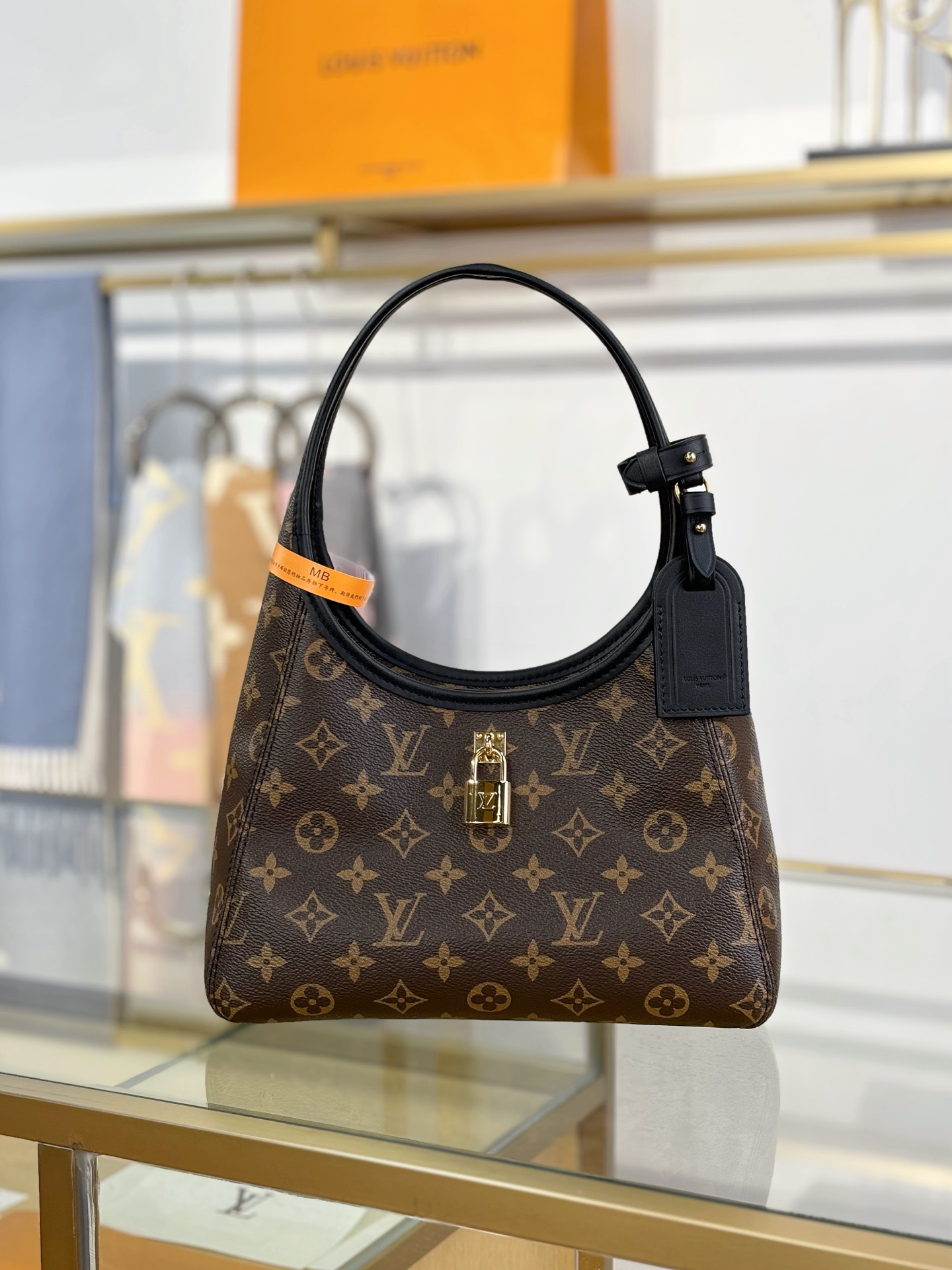 [TOP] Louis Vuitton LV The Drop Small Handbag 28x15x12cm - Brown