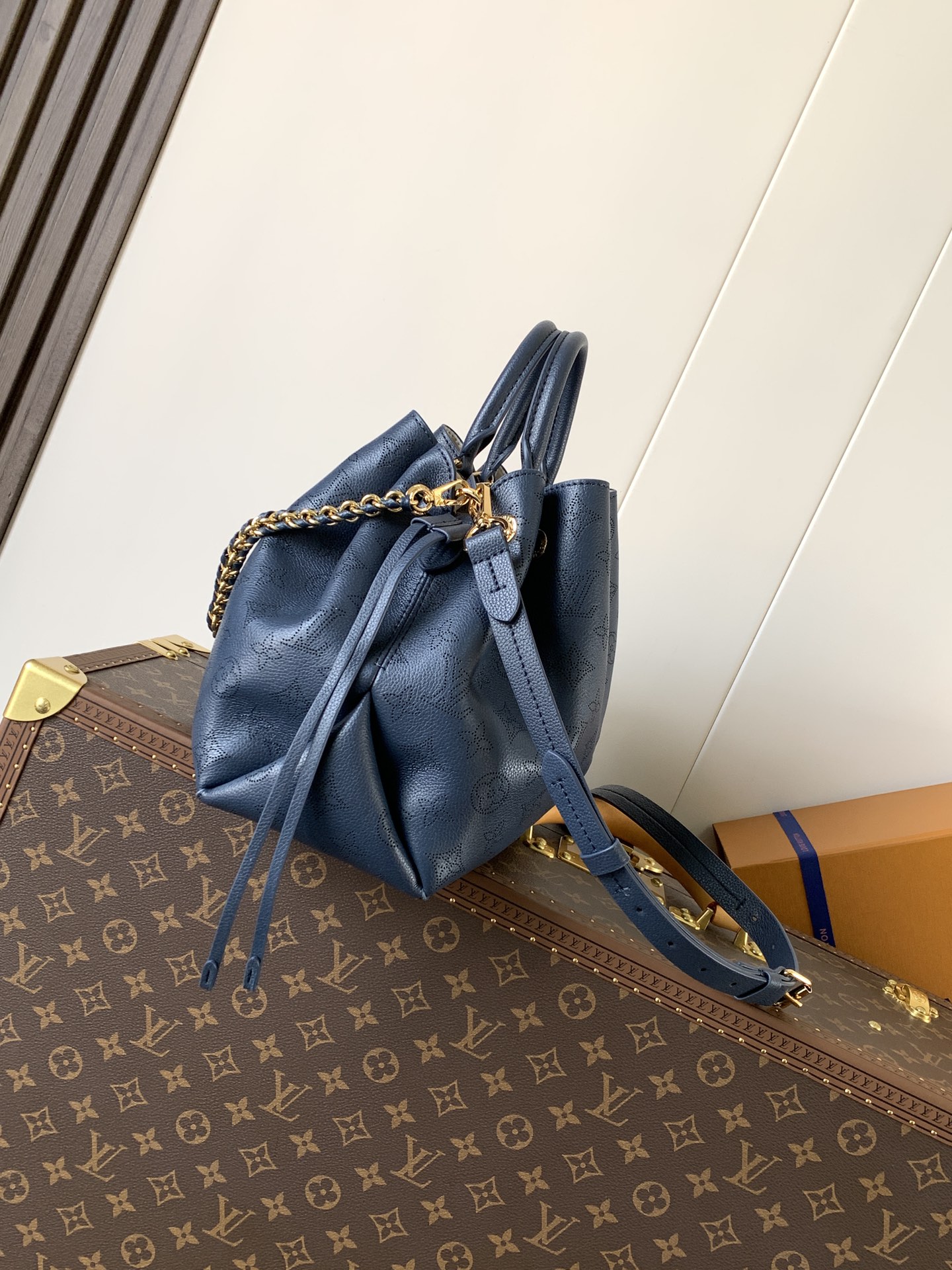 [TOP] Louis Vuitton LV Bella Tote Bag 23x13x32cm - Navy Blue