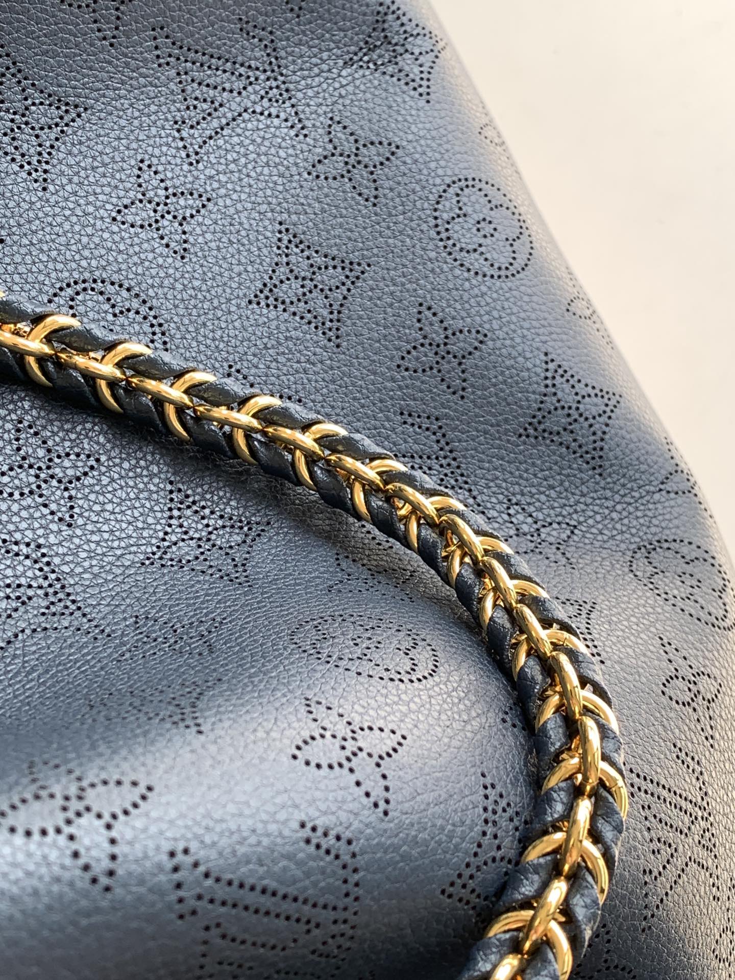 [TOP] Louis Vuitton LV Bella Tote Bag 23x13x32cm - Navy Blue