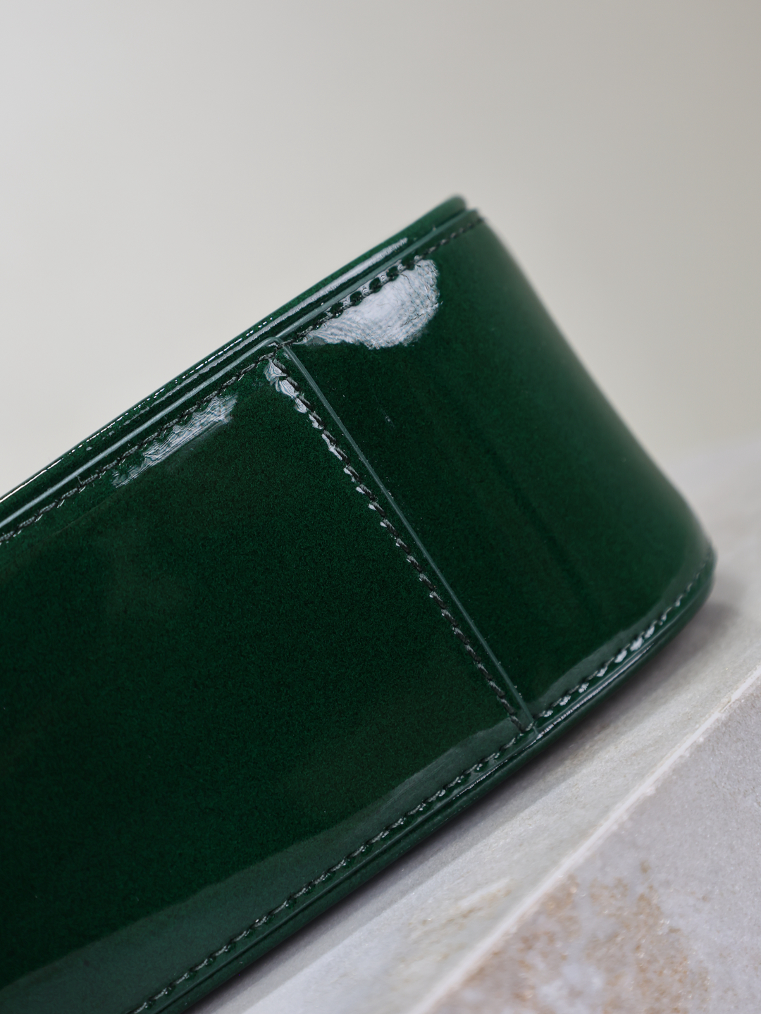 [TOP] Yves Saint Laurent YSL Le 5A7 Bag Patent Skin Underarm Bag 25X14X6cm - Green