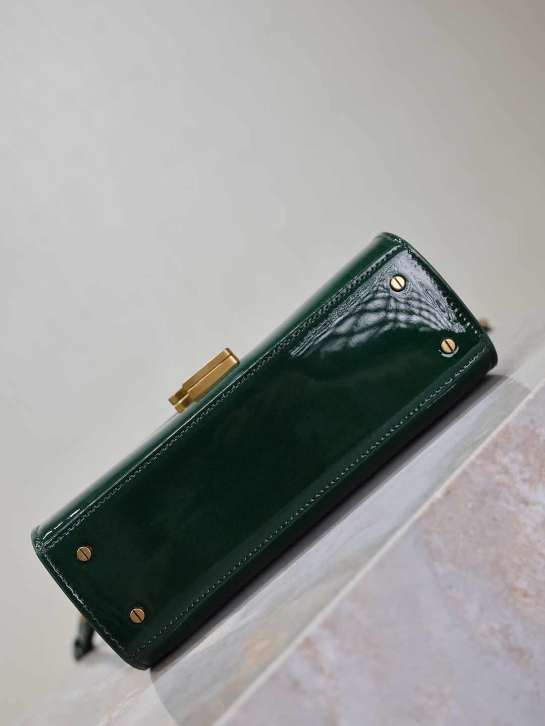 [TOP] Yves Saint Laurent YSL Cassandra Mini Handbag 20×16×7.5cm- Green&GHW