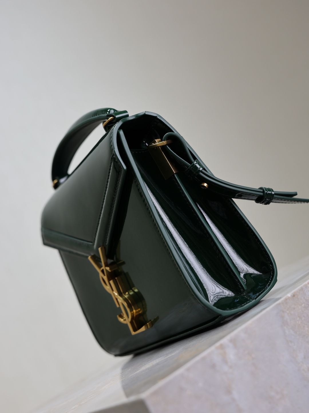 [TOP] Yves Saint Laurent YSL Cassandra Mini Handbag 20×16×7.5cm- Green&GHW