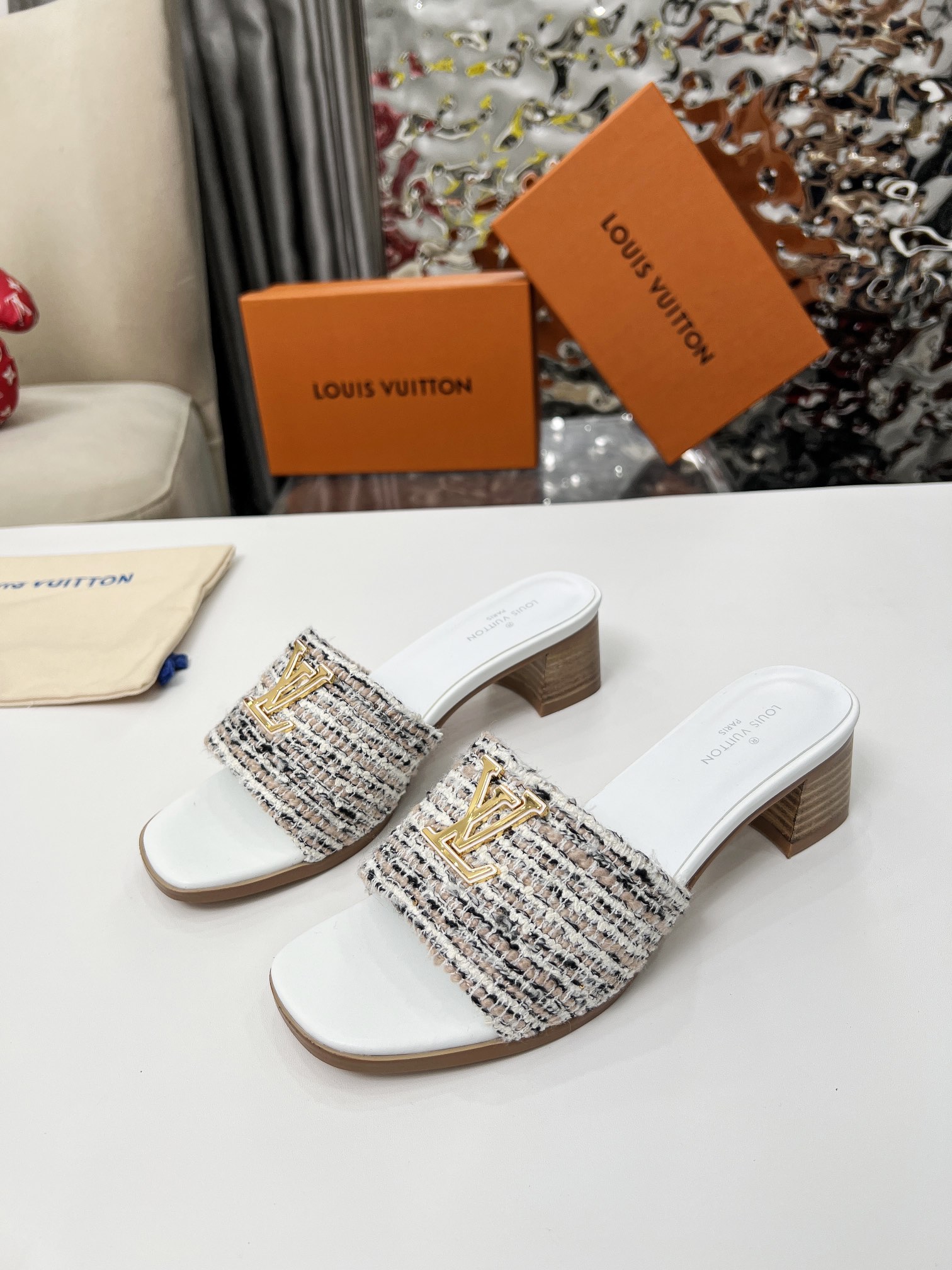 [TOP] Louis Vuitton LV High-Heeled Slippers - 4 Colour
