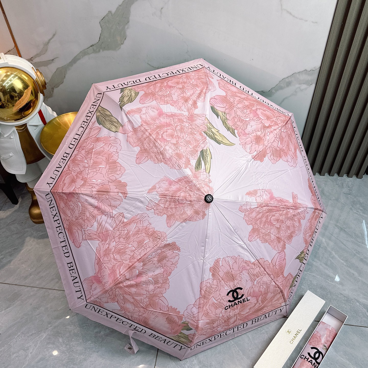 [TOP] CHANEL Umbrella - Pink