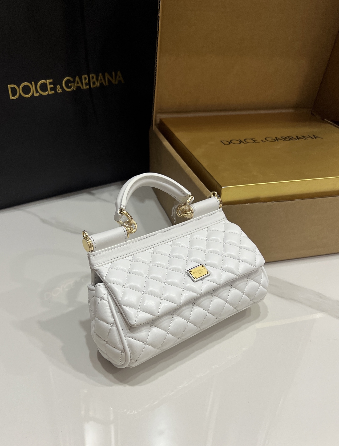 [TOP] Dolce & Gabbana D&G Calfskin Sicily Bag 18cm/20cm - White/Black