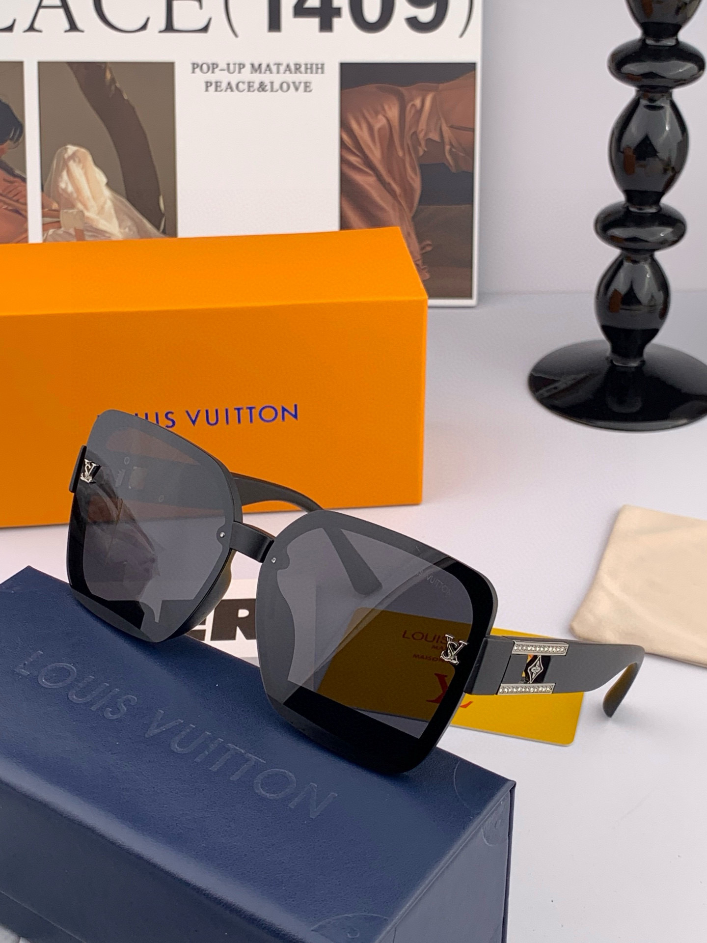 [TOP] Louis Vuitton LV Sunglasses  - 2 Color
