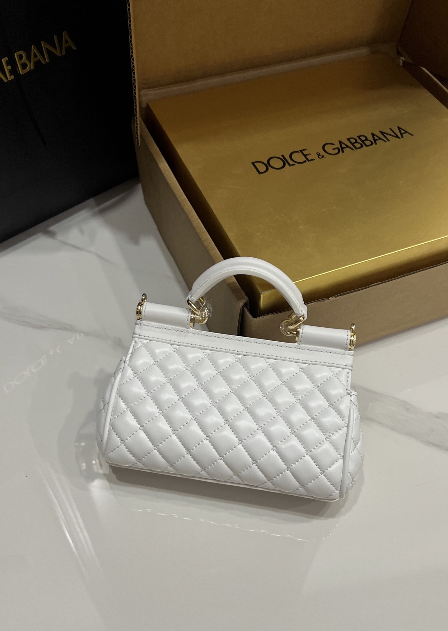 [TOP] Dolce & Gabbana D&G Calfskin Sicily Bag 18cm/20cm - White/Black