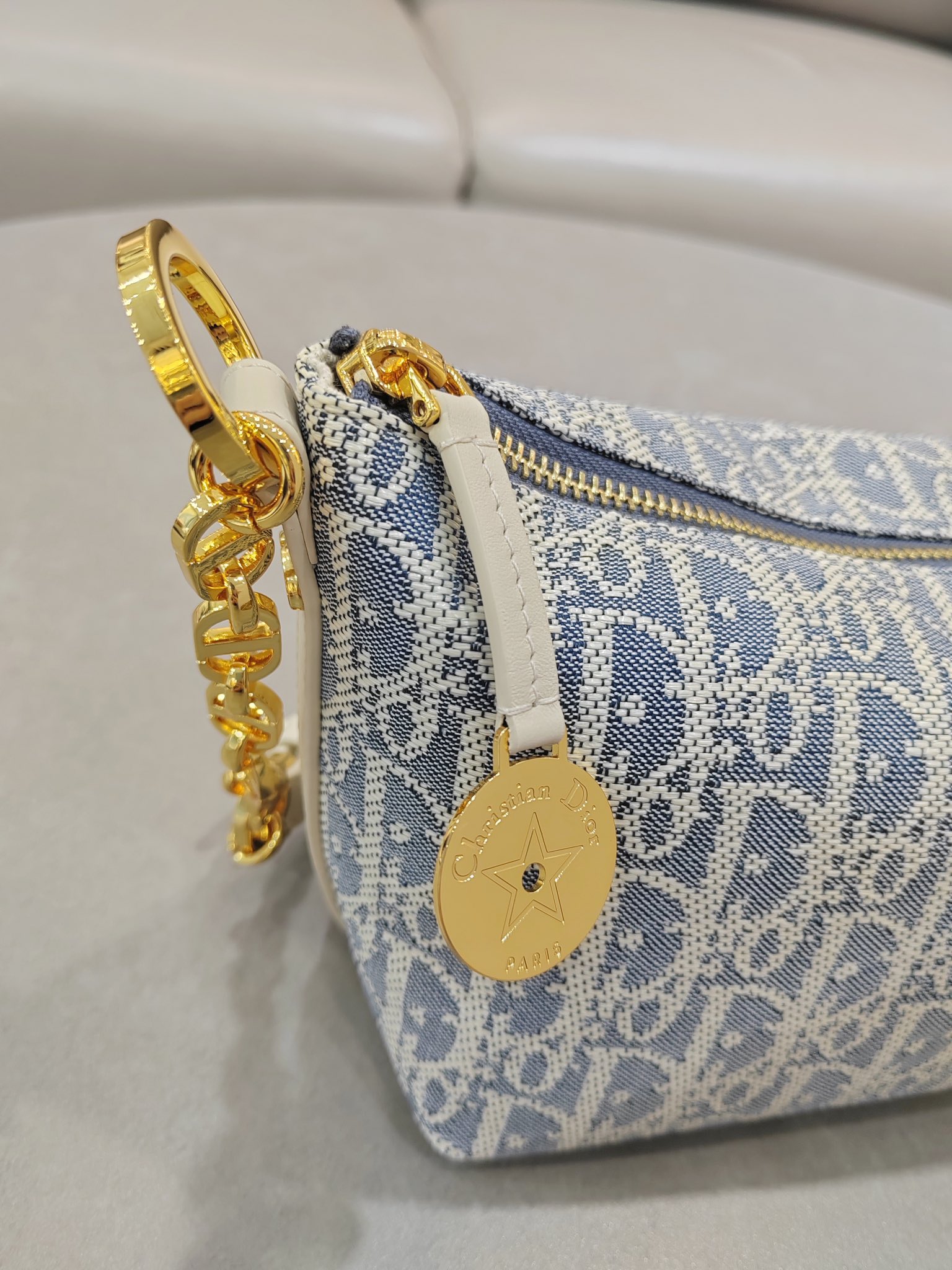 [TOP] Christian Dior Diorstar Hobo Bag 28.5x14.5x10cm - Light Blue