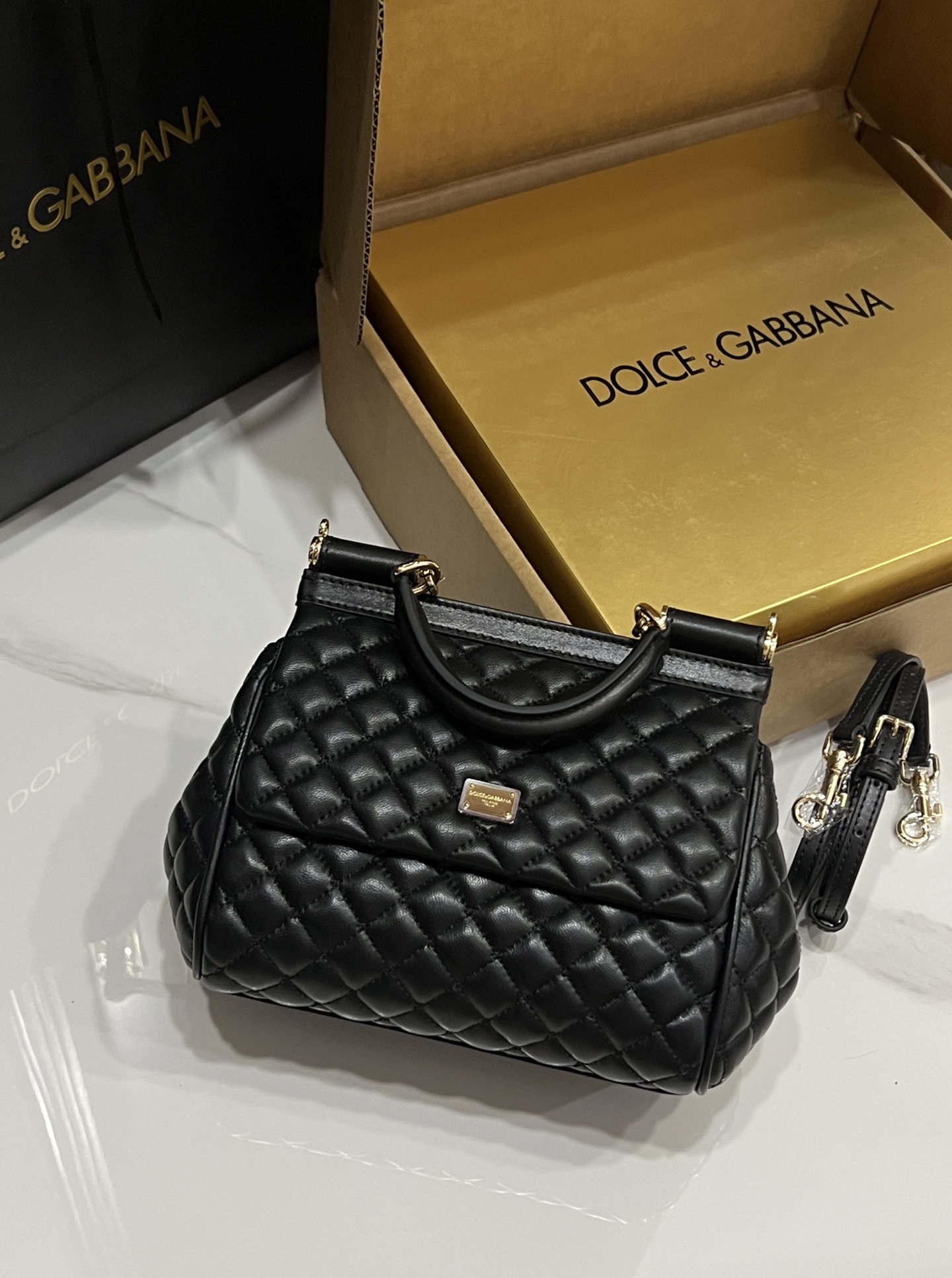 [TOP] Dolce & Gabbana D&G Calfskin Sicily Bag 18cm/20cm - White/Black