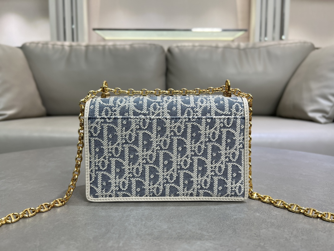 [TOP] Christian Dior Miss Caro Mini Bag 18×12×5.5cm - Light Blue