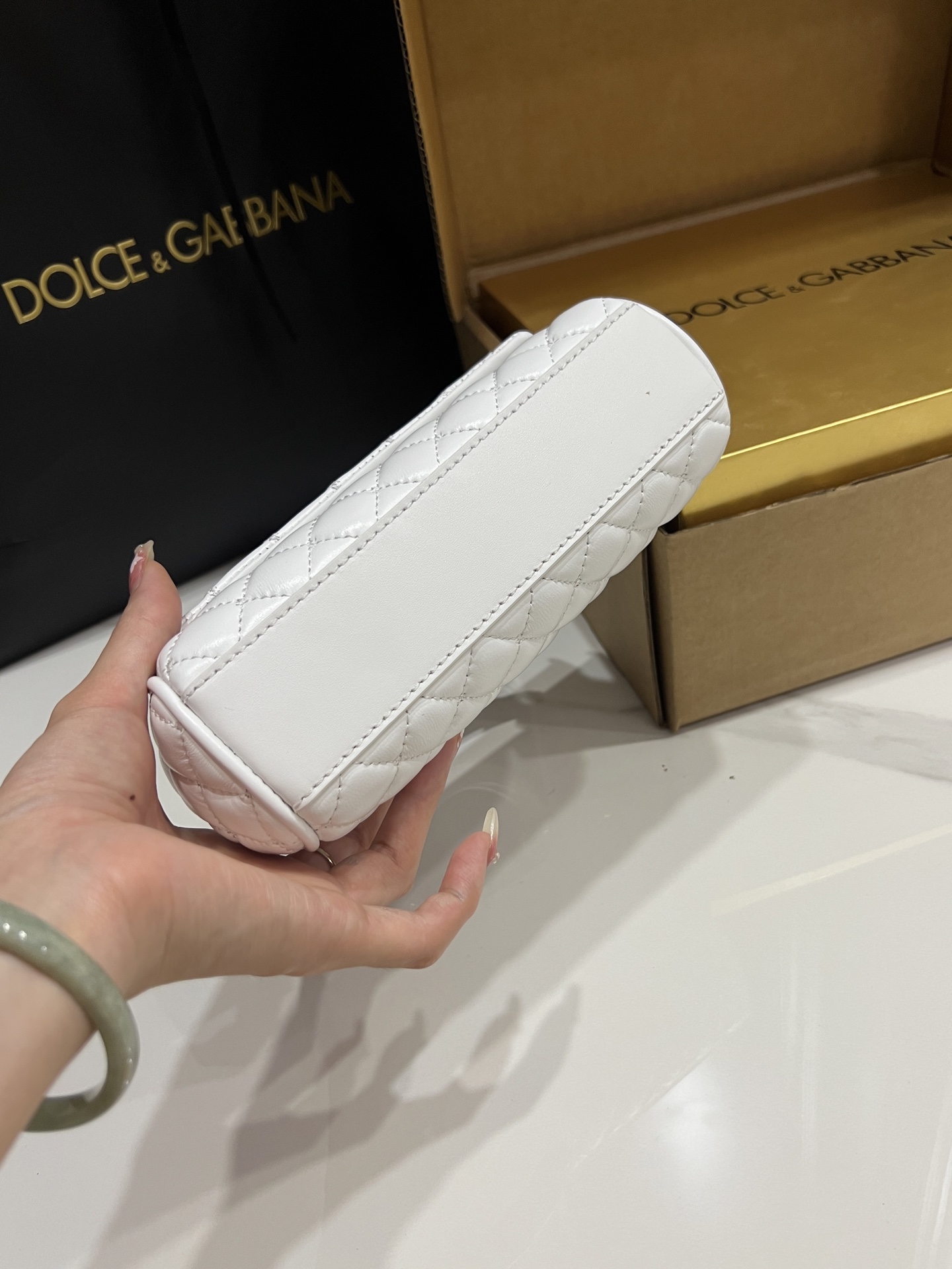[TOP] Dolce & Gabbana D&G Calfskin Sicily Bag 18cm/20cm - White/Black