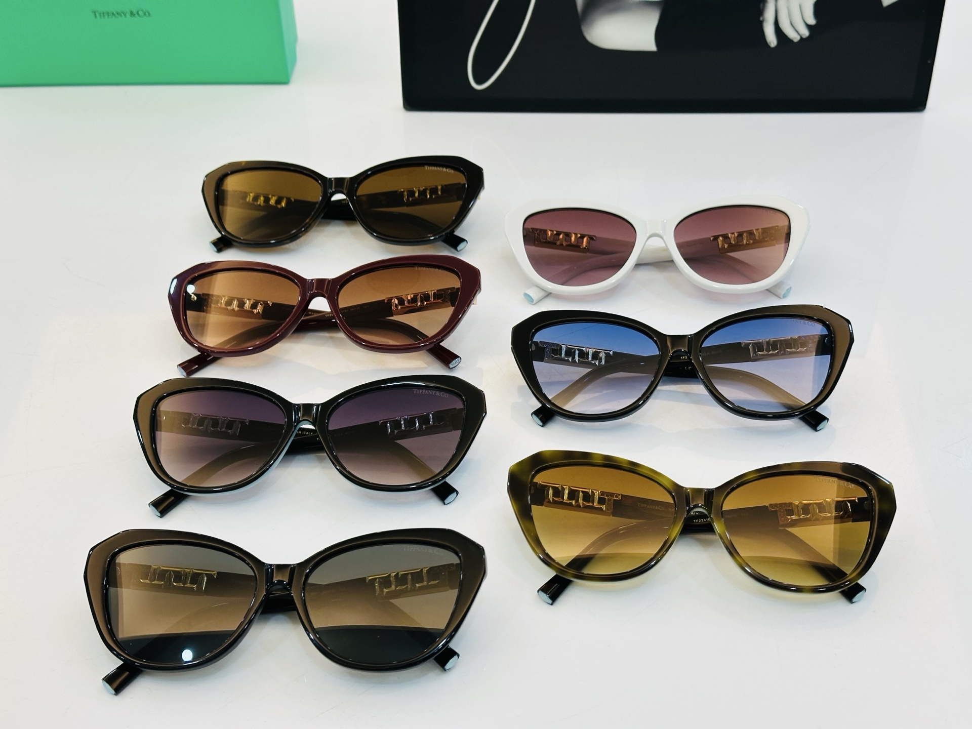 [TOP] Tiffany & Co Sunglasses - 7 Color