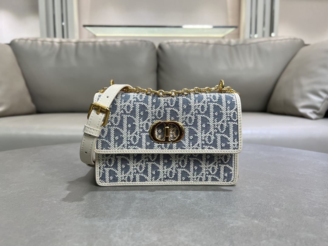 [TOP] Christian Dior Miss Caro Mini Bag 18×12×5.5cm - Light Blue