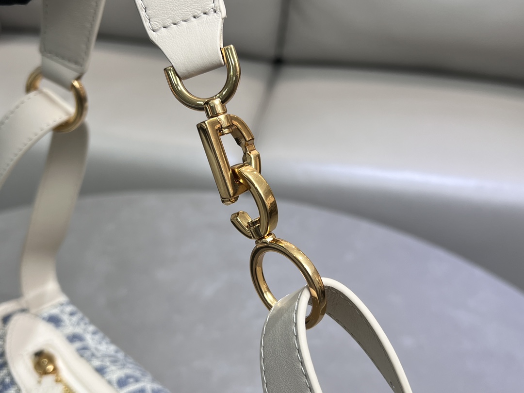 [TOP] Christian Dior D-Journey Bag 25.5×14.5×14cm/33×16×15cm - Light Blue