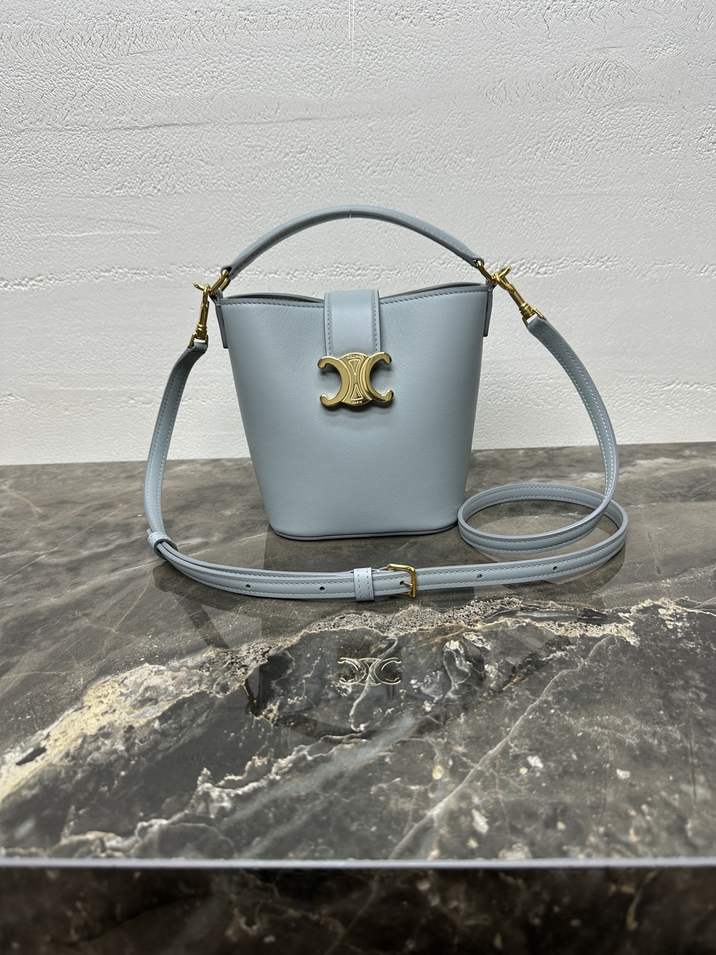 [TOP] CELINE Louise Bucket Bag 16x13.5x10cm - 4 Colour