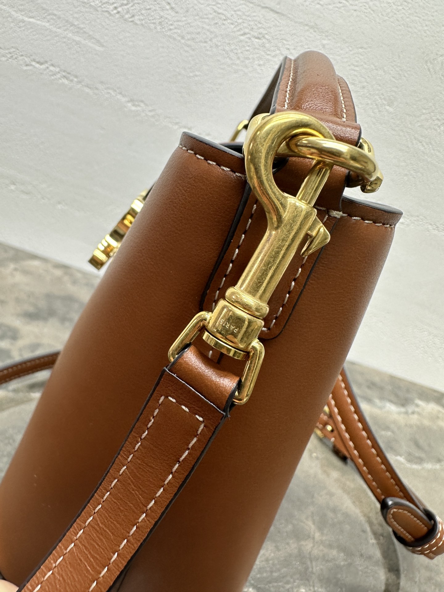 [TOP] CELINE Louise Bucket Bag 16x13.5x10cm - 4 Colour