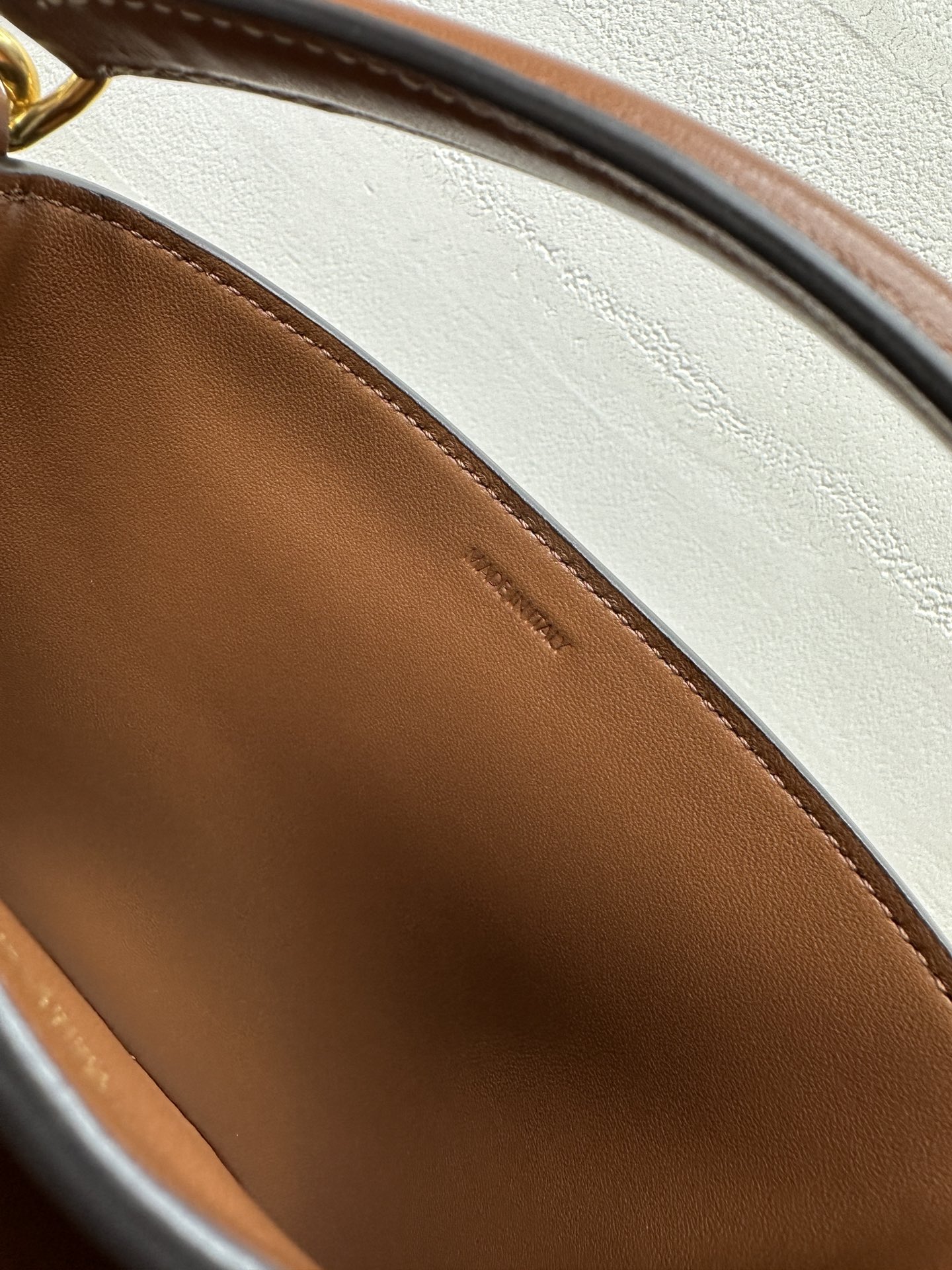 [TOP] CELINE Louise Bucket Bag 16x13.5x10cm - 4 Colour