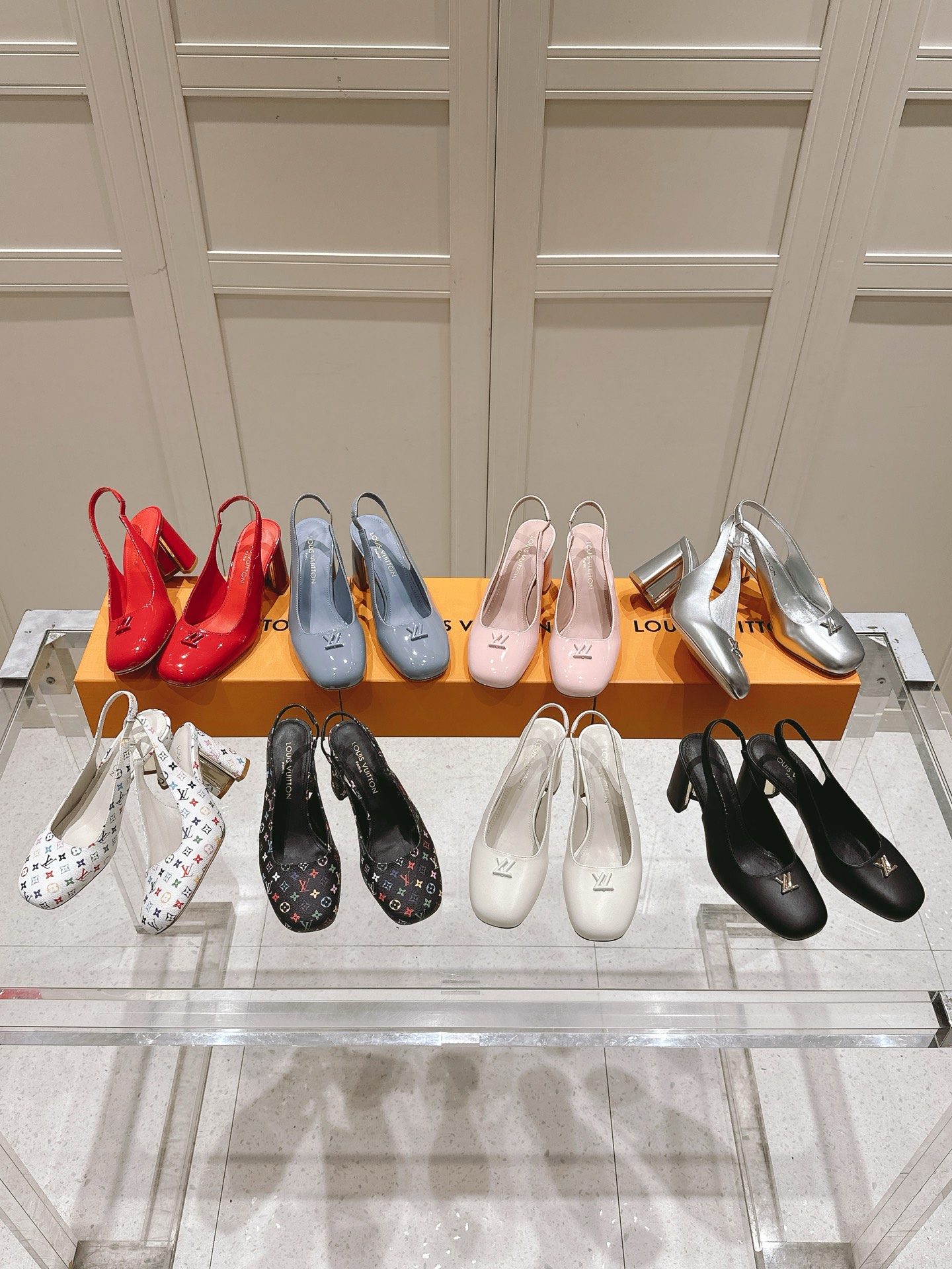 [TOP] Louis Vuitton LV 7.5cm High Heek Mules - 8 Color