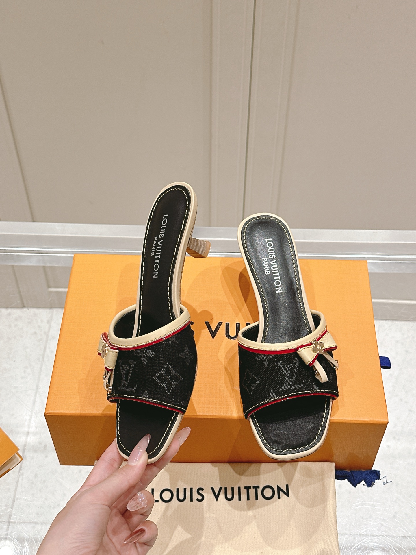 [TOP] Louis Vuitton LV x TM 5.5cm High-Heeled Slippers - 3 Colour