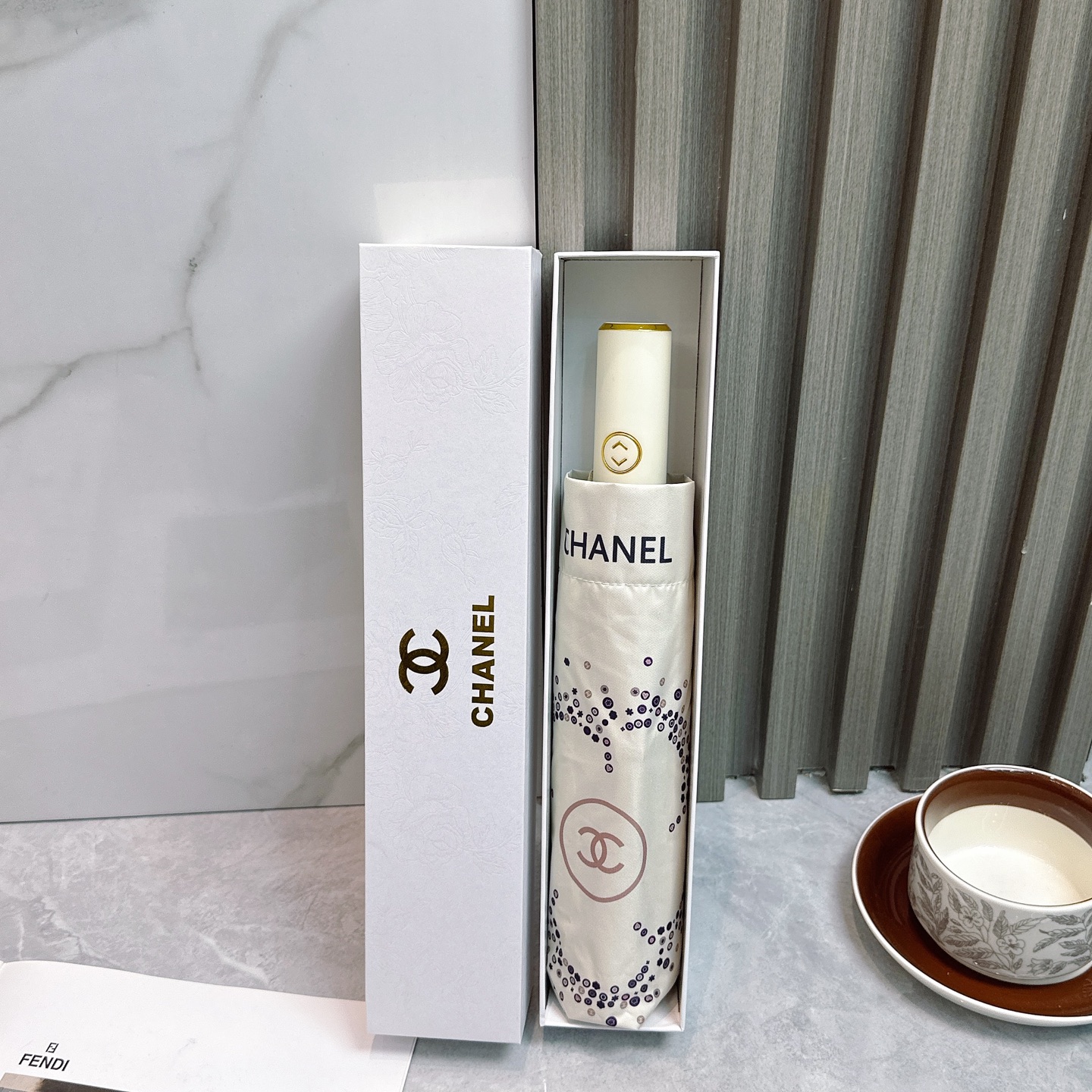 [TOP] CHANEL Umbrella - 2 Colors