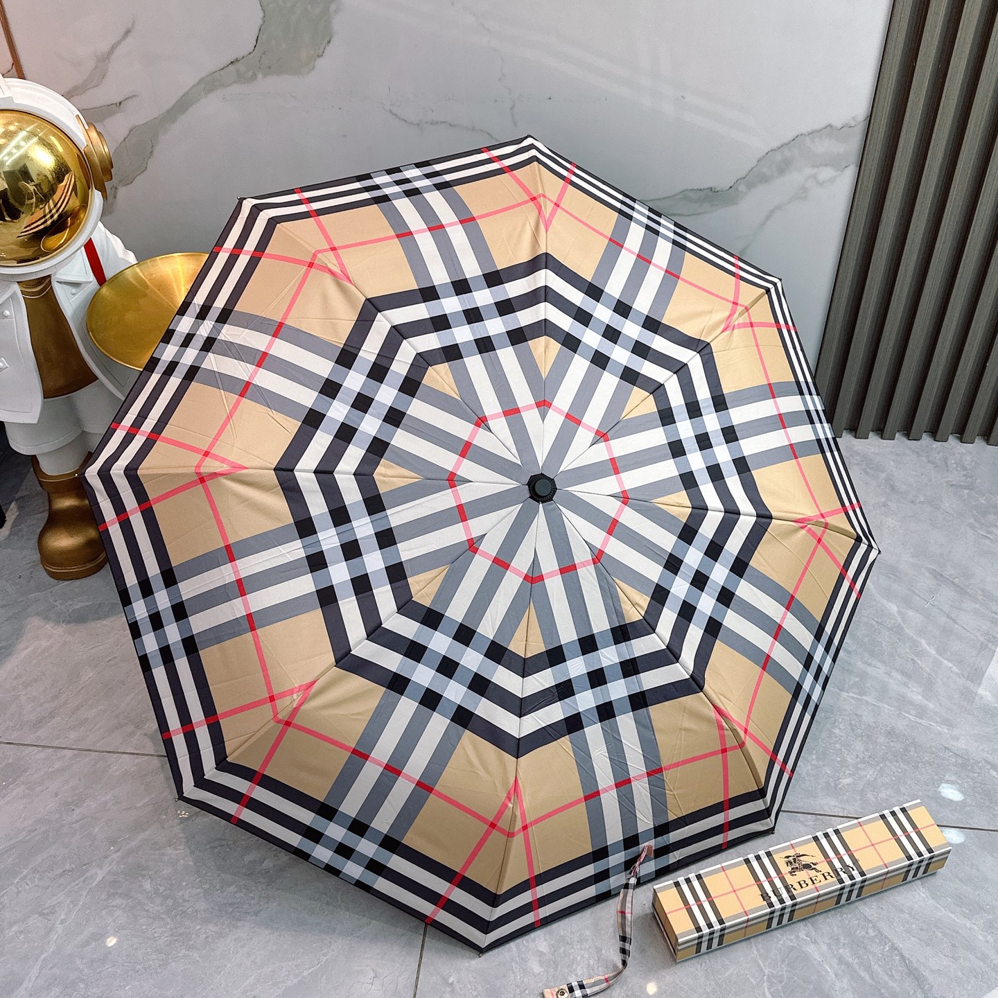 [TOP] BURBERRY Umbrella - Brown