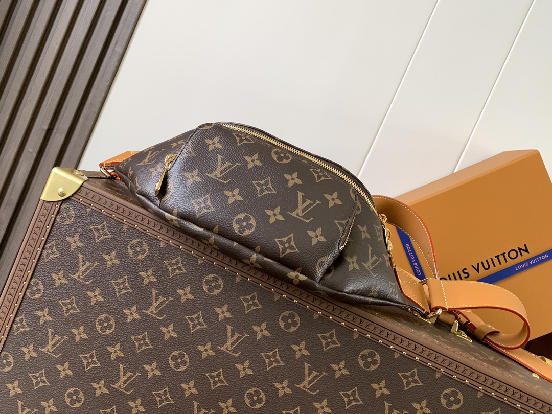 [TOP] Louis Vuitton LV Monogram Shadow Rush Bag 30x15x8cm - Brown
