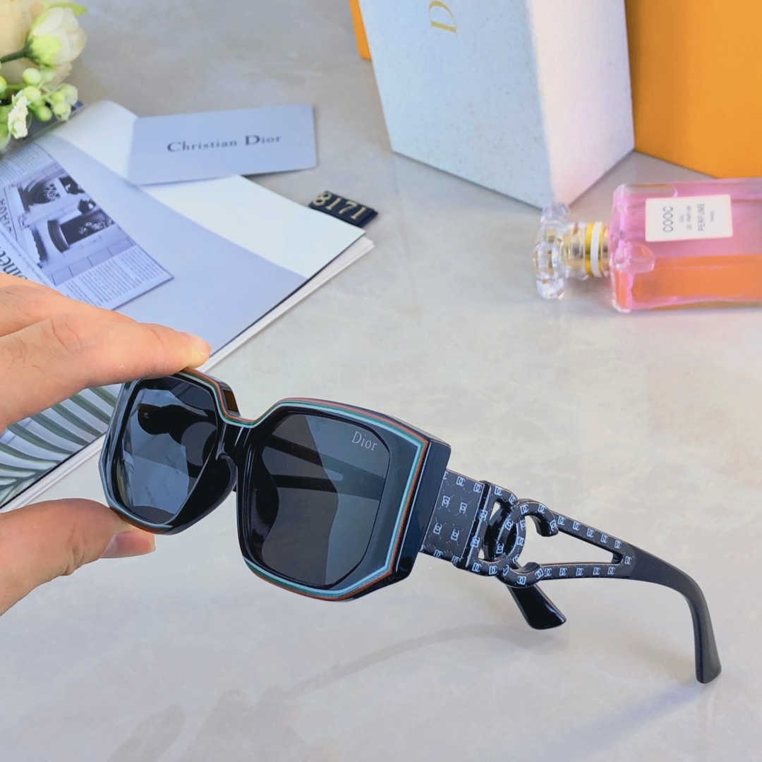 [TOP] Christian Dior  Sunglasses - 3 Color