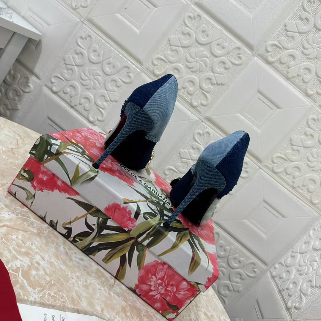 [TOP] Dolce & Gabbana D&G Charm Embellished Pointed Toe Pump - Blue